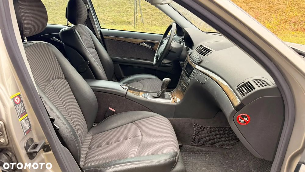 Mercedes-Benz Klasa E 200 Kompressor Avantgarde - 9