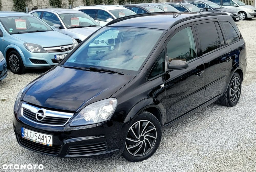 Opel Zafira - 1