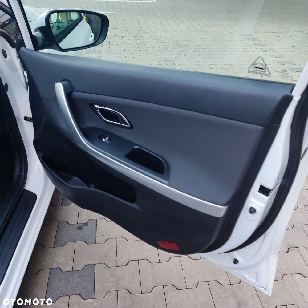 Kia Ceed - 9