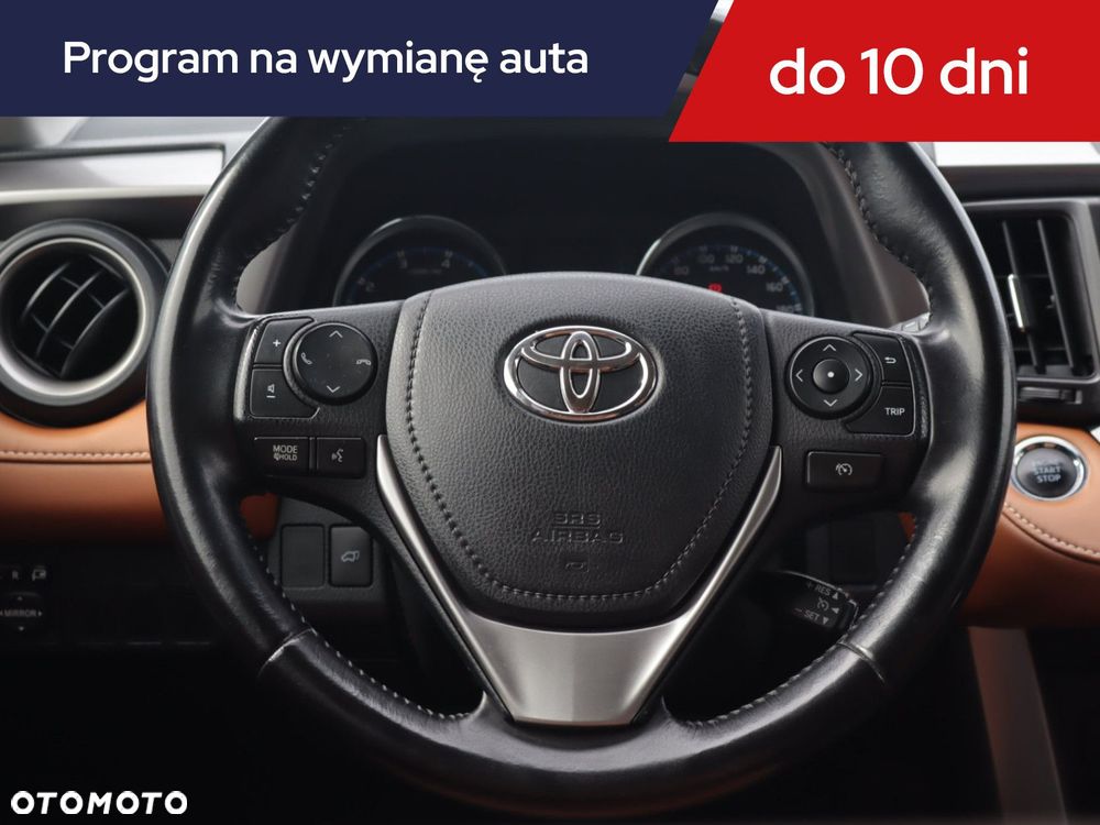 Toyota RAV4 - 18