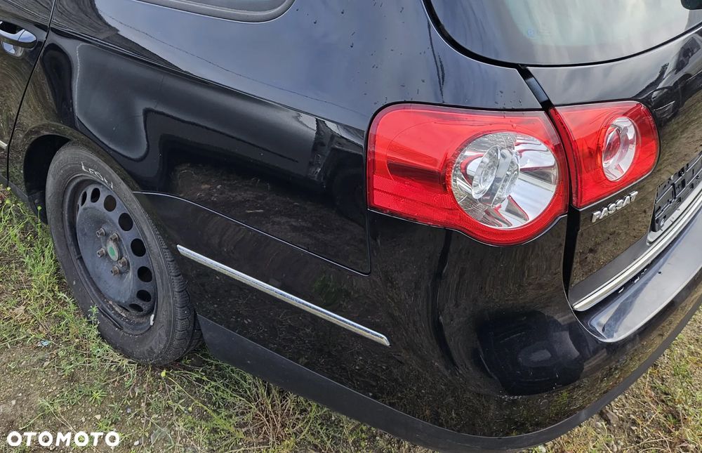 VW Passat B6 Kombi Zderzak Tył PDC LC9X - 4