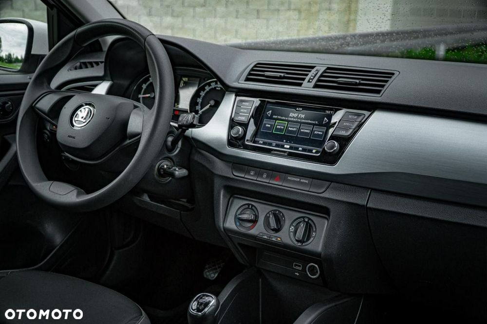 Skoda Fabia - 35