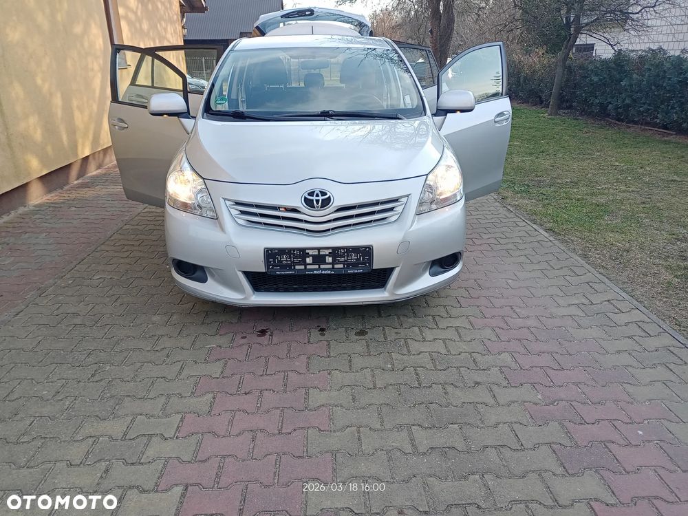 Toyota Verso 1.6 Edition - 18