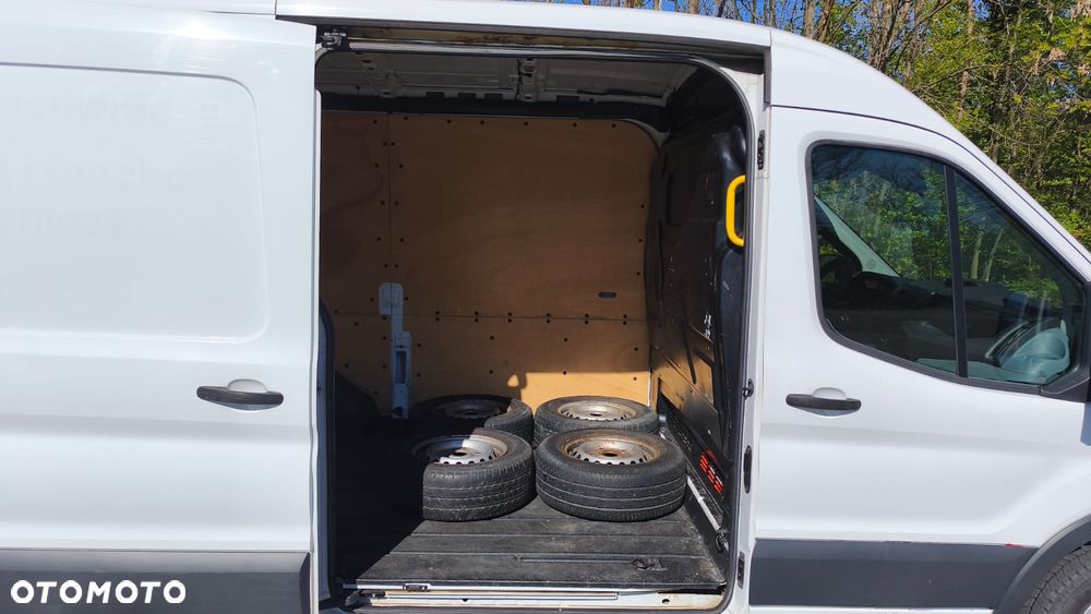 Ford Transit - 8