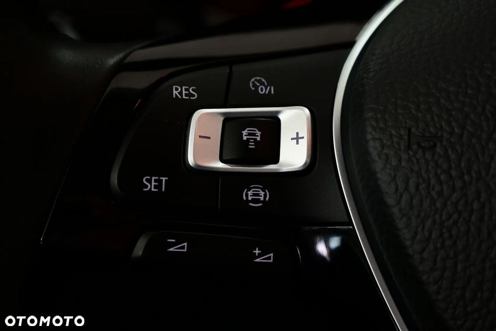 Volkswagen T-Roc 1.5 TSI OPF DSG Style - 28