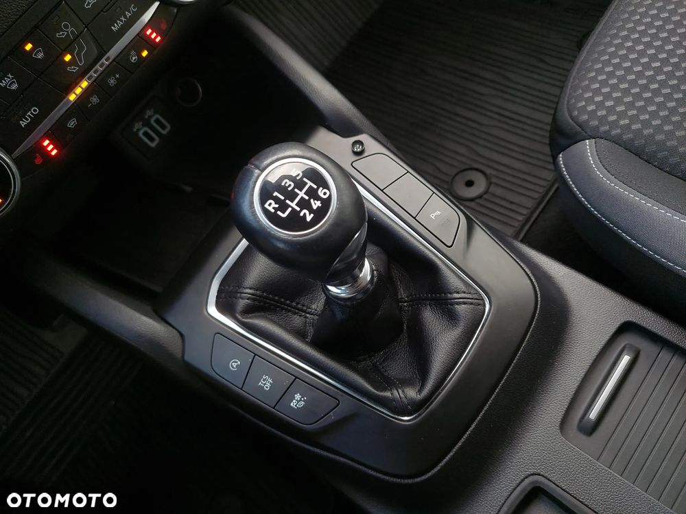 Ford Focus 1.5 EcoBlue Connected - 36