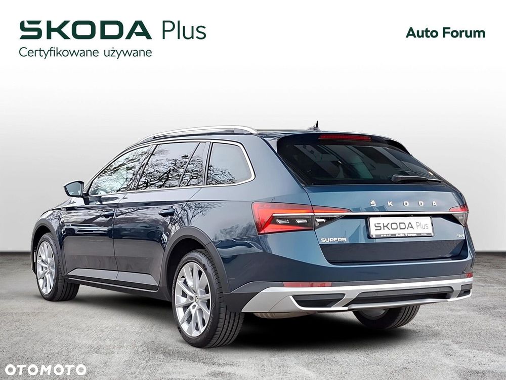 Skoda Superb 2.0 TDI SCR 4x4 Scout DSG - 3