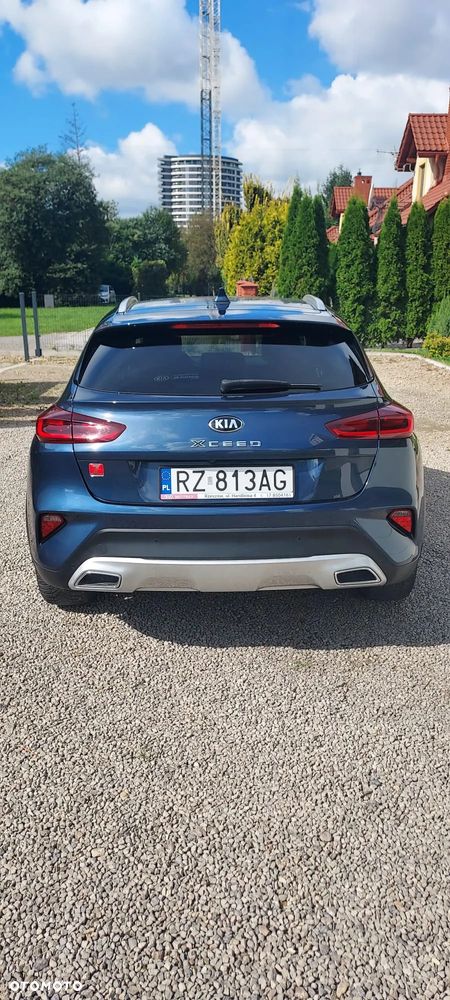 Kia XCeed 1.4 T-GDI L DCT - 4