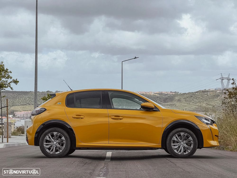 Peugeot 208 - 9