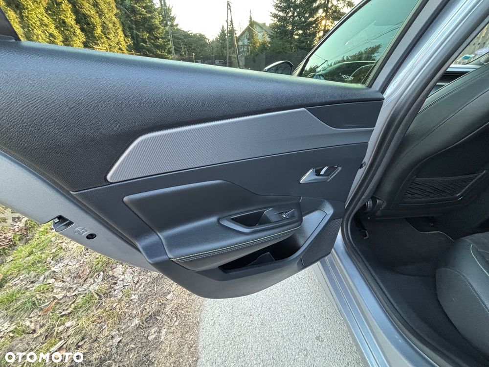 Peugeot 308 1.2 PureTech GPF GT S&S EAT8 - 19