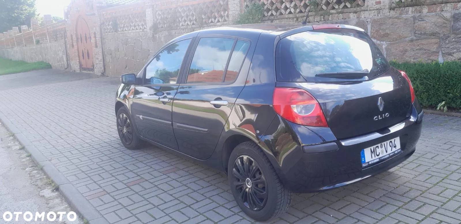 Renault Clio - 10