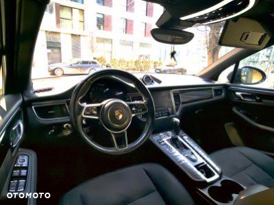 Chrysler Pacifica - 5