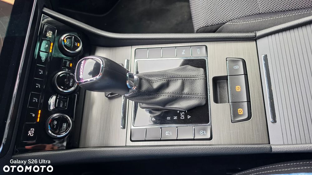 Skoda Superb 2.0 TSI Style DSG - 33