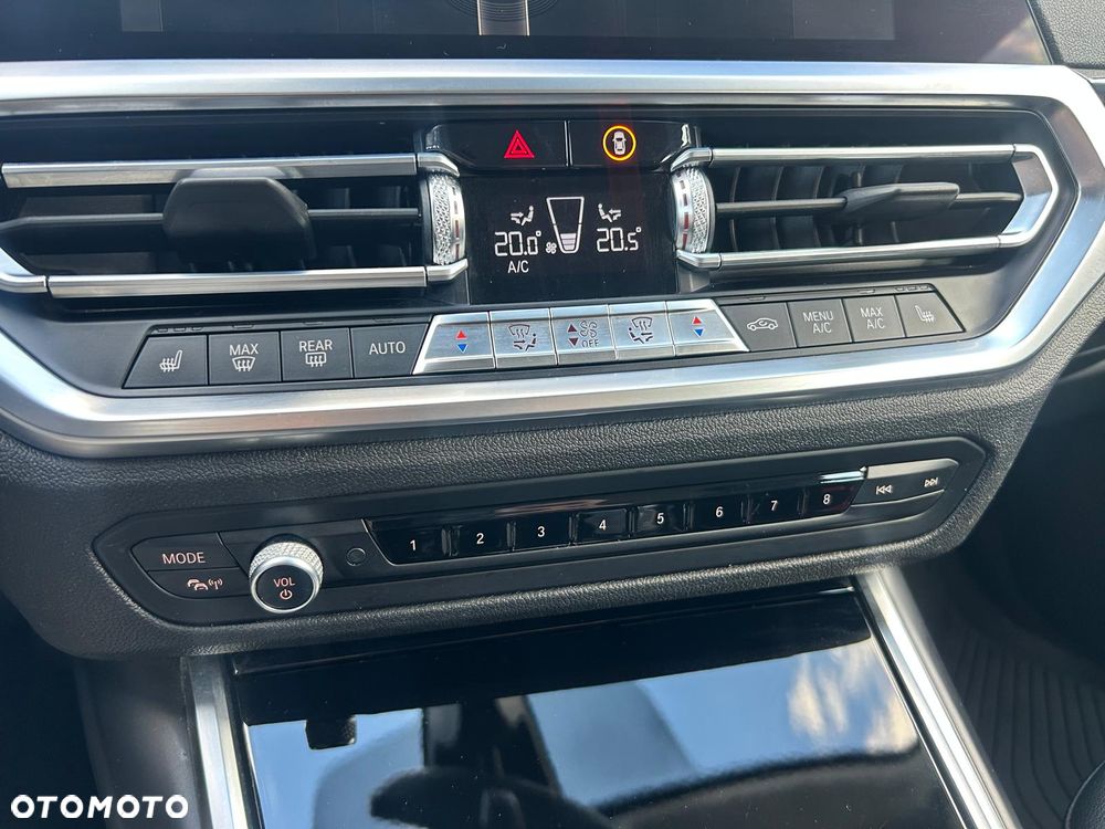 BMW Seria 3 320d xDrive - 35