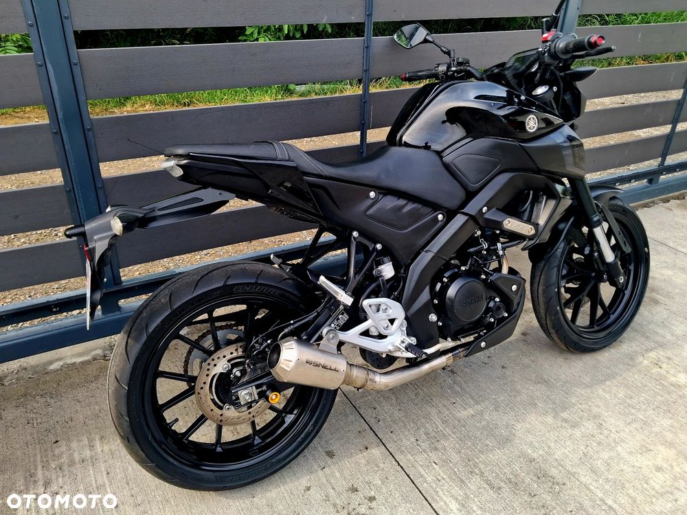 Yamaha MT - 7