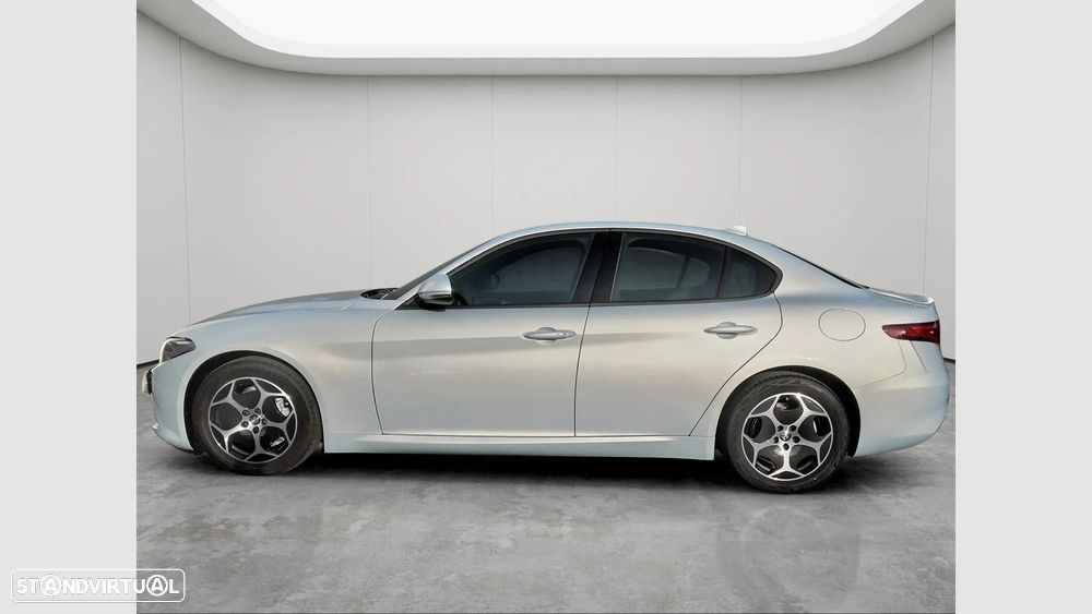 Alfa Romeo Giulia 2.2 D Super AT8 - 4