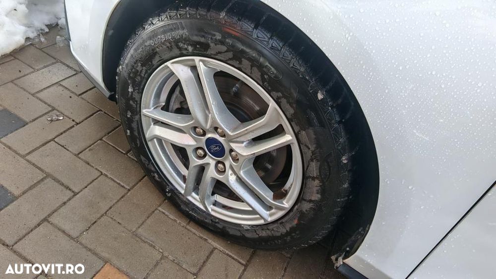 Ford Focus 1.5 EcoBlue Titanium - 23