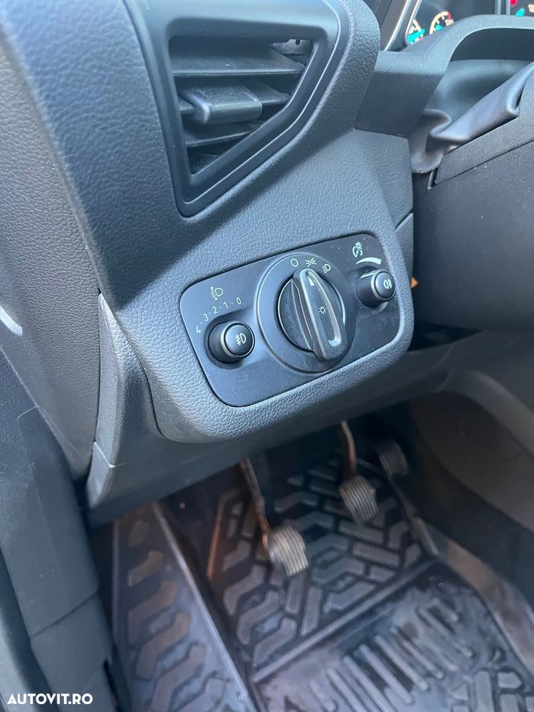 Ford Kuga 1.5 EcoBlue FWD Trend - 12