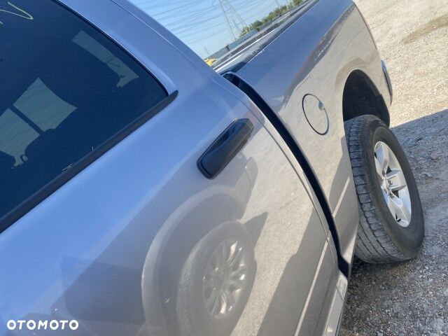 RAM 1500 5.7 Quad Cab Laramie - 33