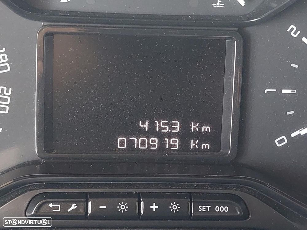 Toyota Proace City 1.5D L1 Comfort - IVA Dedutível - 12