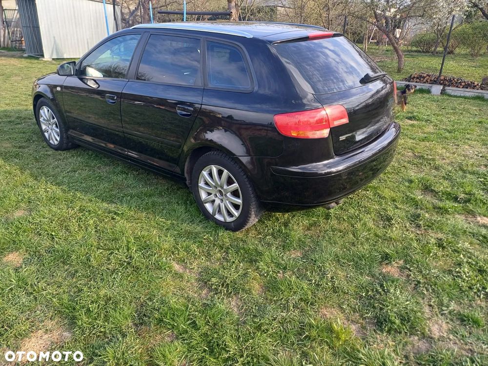 Audi A3 Sportback - 3