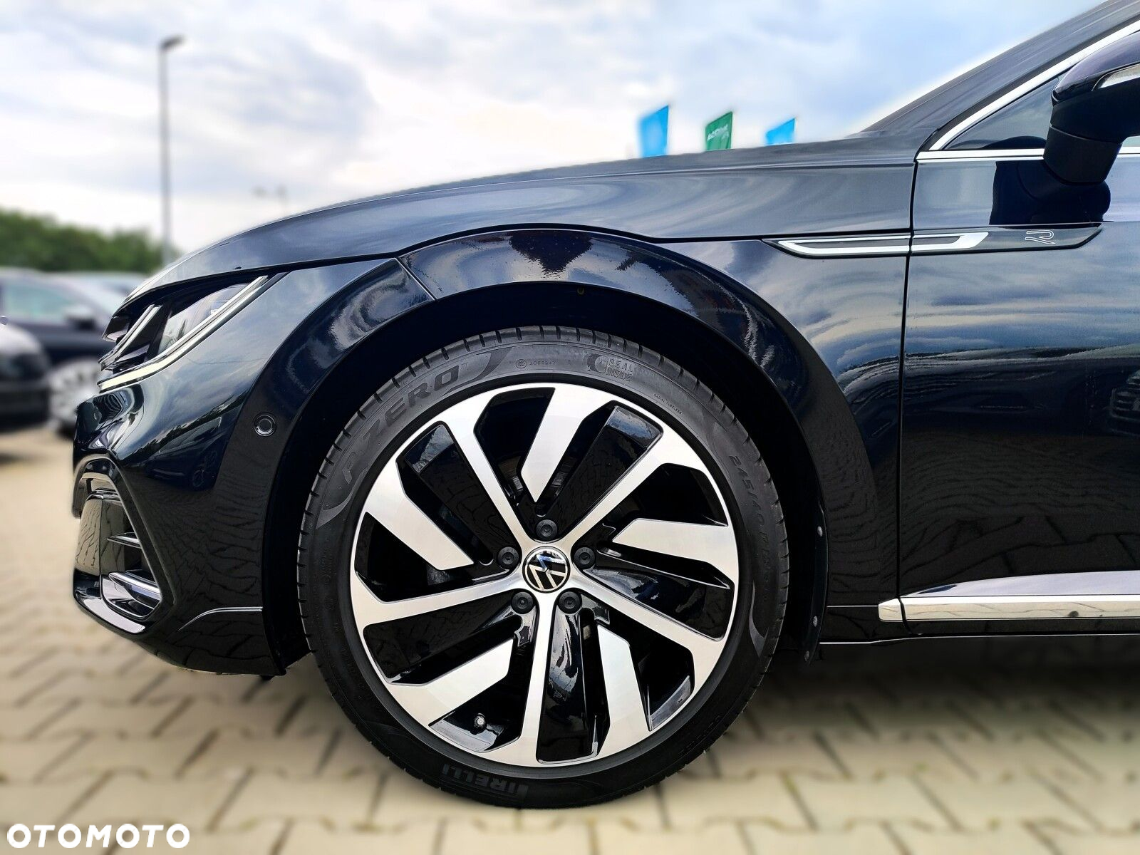 Volkswagen Arteon 2.0 TDI 4Motion R-Line DSG - 9