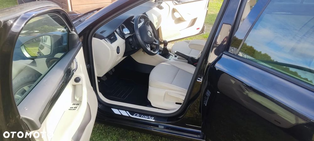 Skoda Octavia 2.0 TDI (Green tec) Style - 12