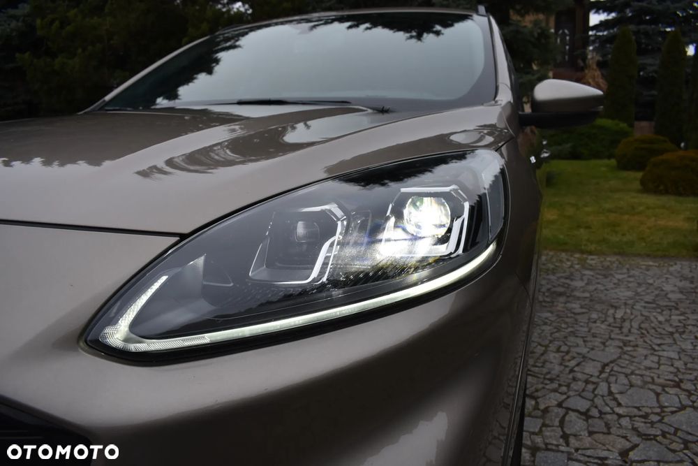 Ford Kuga 1.5 EcoBoost ST-LINE X - 30