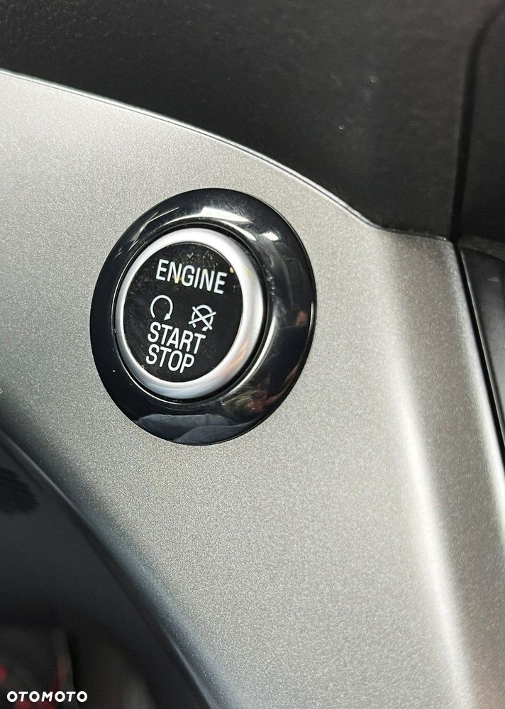 Ford Kuga 1.5 EcoBoost 2x4 Trend - 30