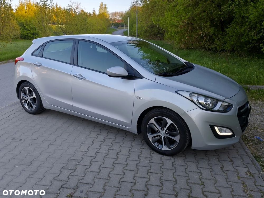 Hyundai i30 blue 1.4 Passion - 20