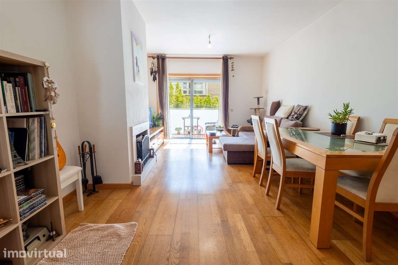 Apartamento T2 em Vila das Aves, Santo Tirso - Grande imagem: 2/21