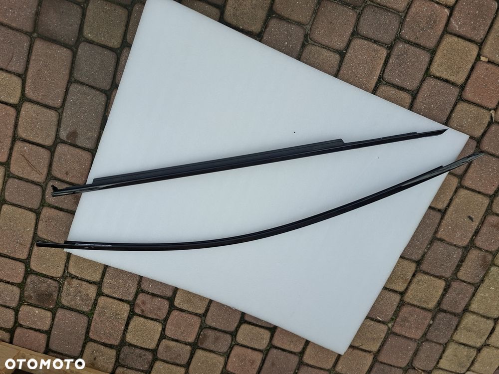 Sprzedam listw drzwi Shadow line serii 5 G30 LCI.