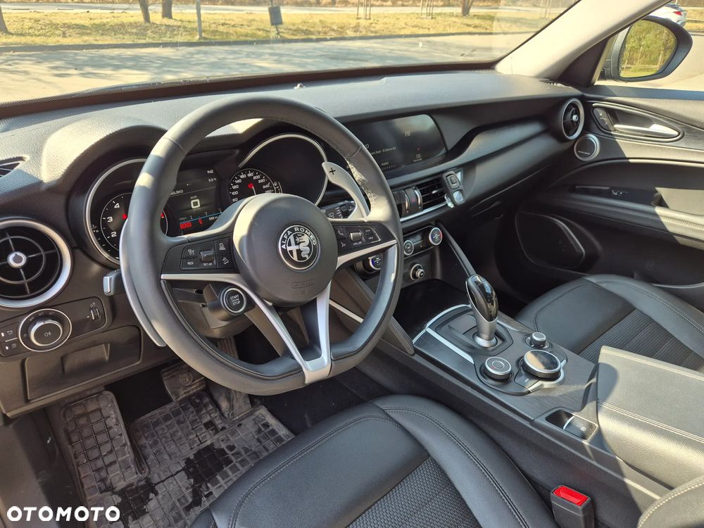 Alfa Romeo Stelvio 2.0 Turbo B-Tech Edition Q4 - 7