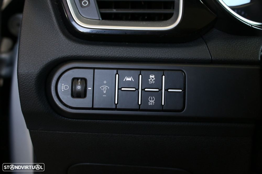 Kia Ceed 1.0 T-GDI Drive - 24