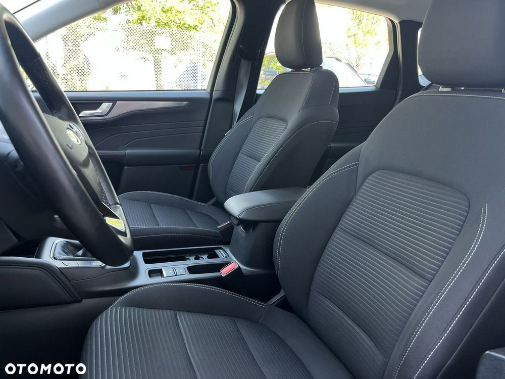 Ford Kuga 1.5 EcoBoost TITANIUM - 16