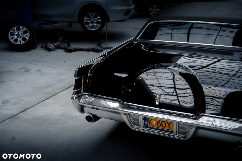 Lincoln Continental - 9