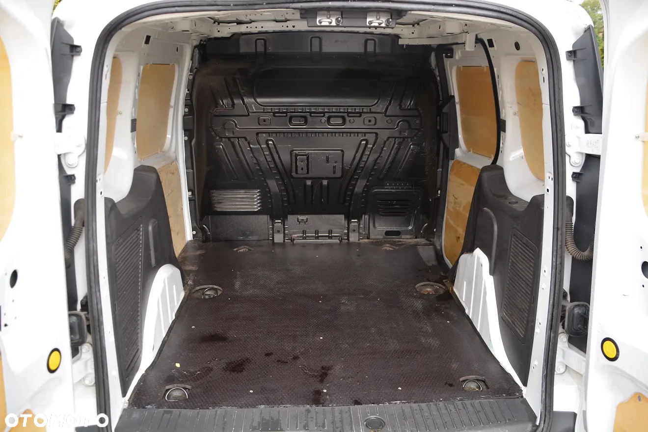 Ford Transit connect - 5