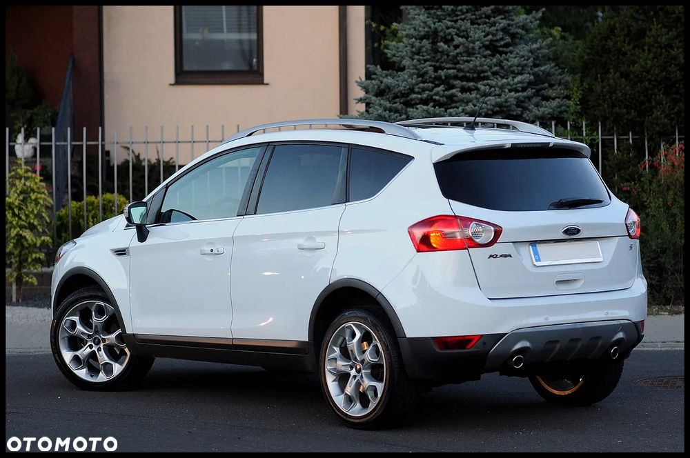 Ford Kuga 2.0 TDCi 4x4 Titanium - 18