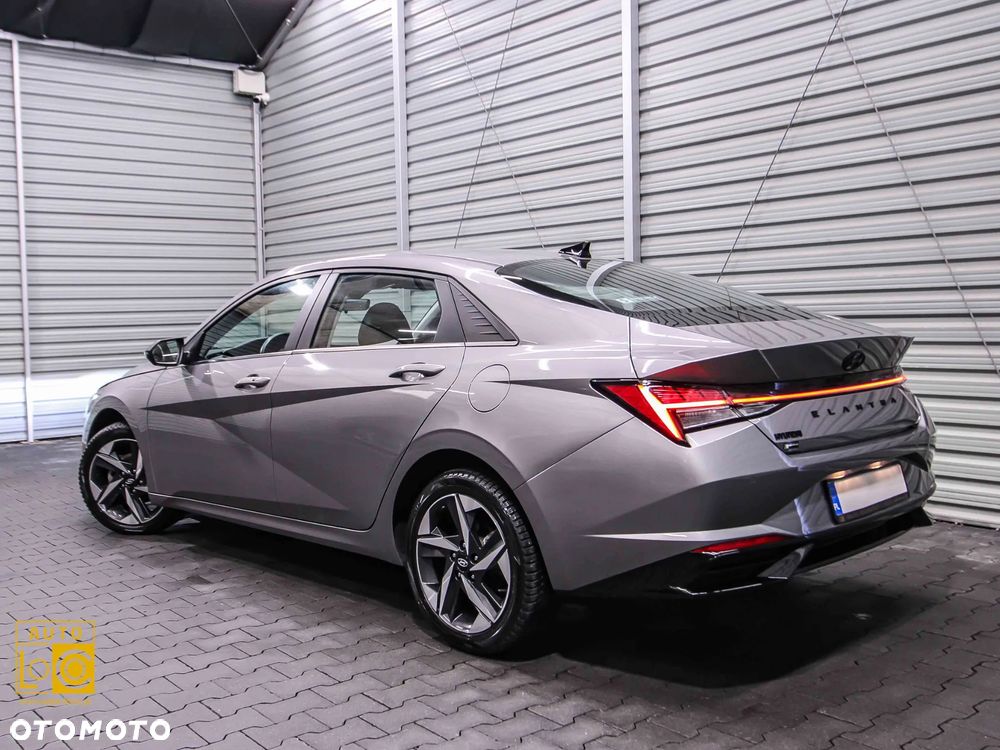 Hyundai Elantra 1.6 Smart - 4