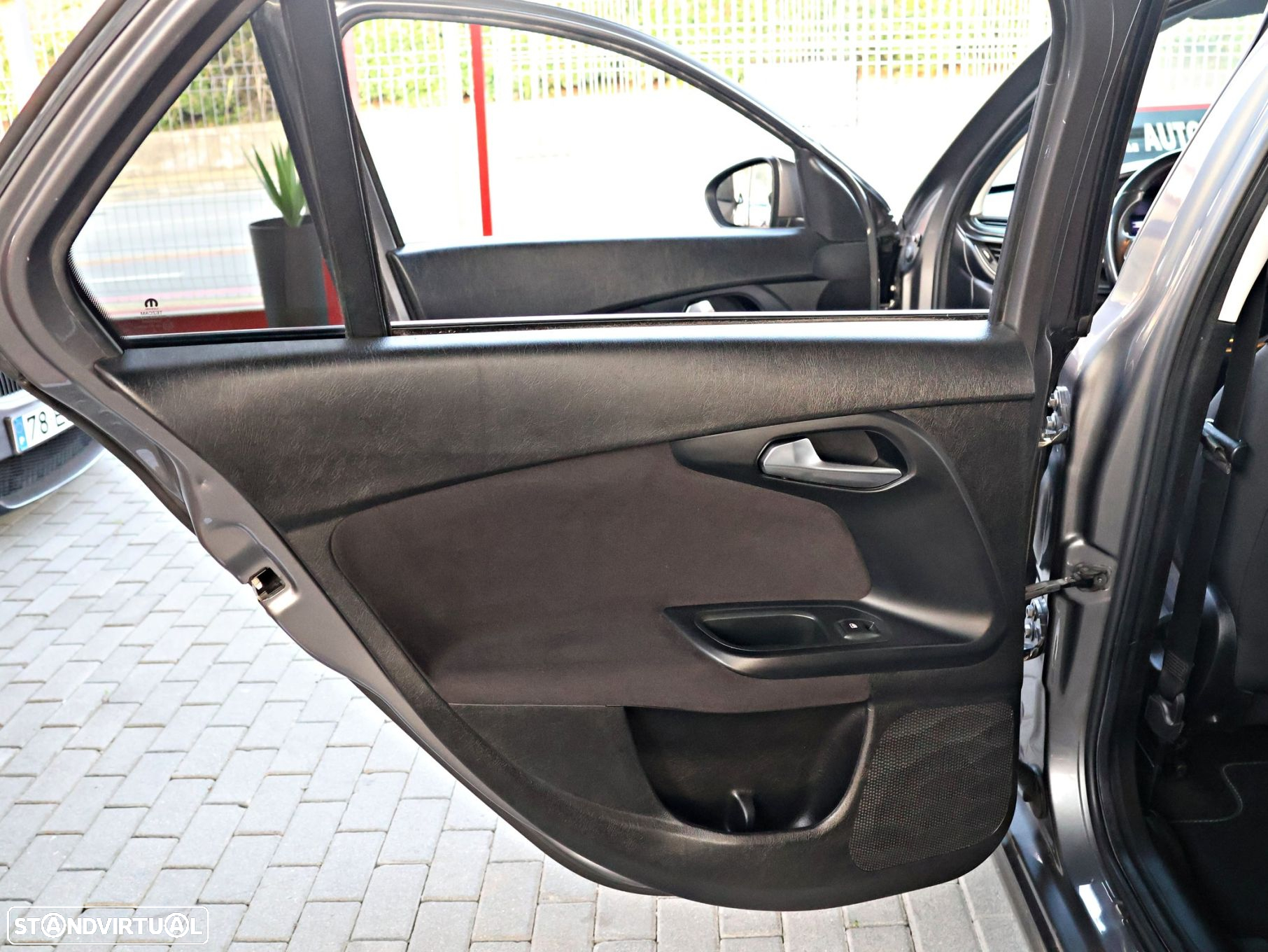 Fiat Tipo Station Wagon 1.6 M-Jet Lounge Tech J17 DCT - 36