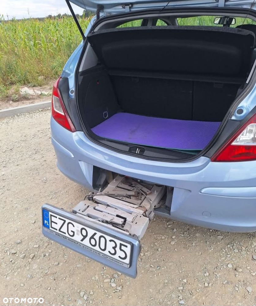 Opel Corsa - 6
