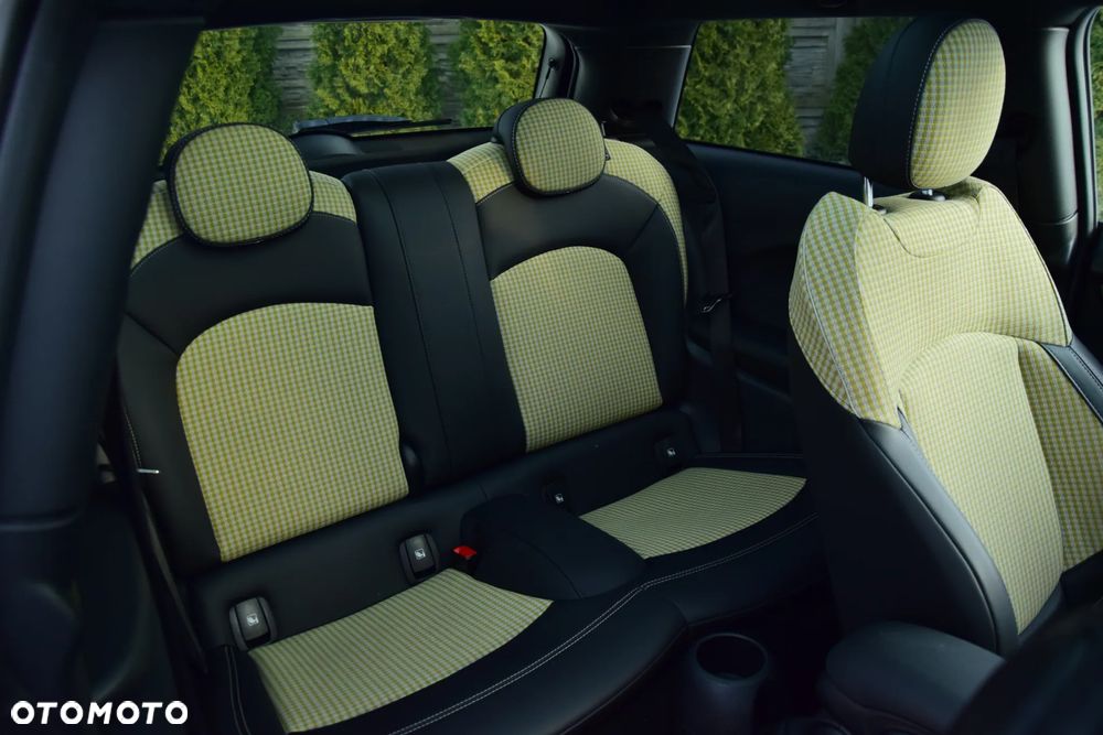 MINI Cooper SE Resolute Edition - 23