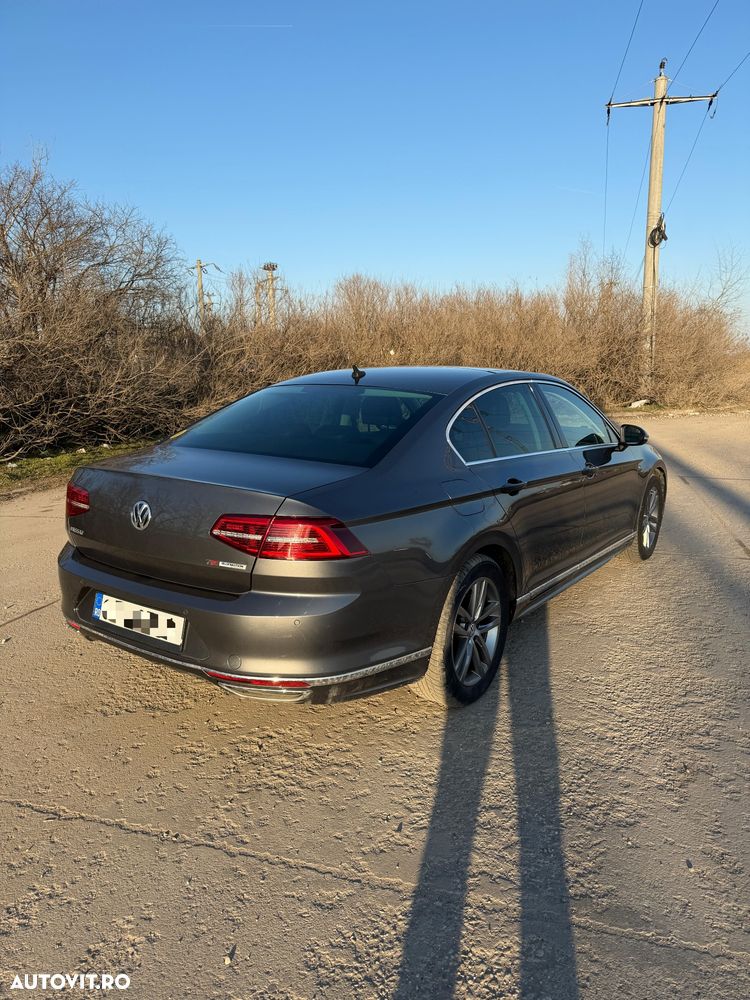 Volkswagen Passat - 5