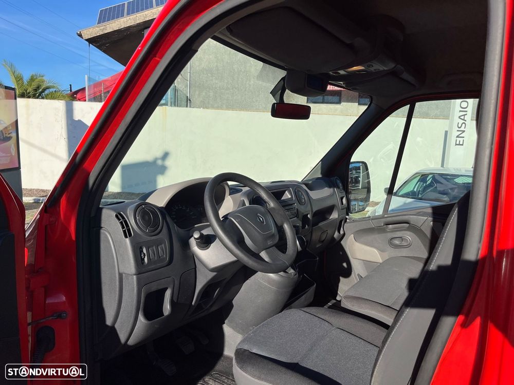 Renault Master 2.3 dCi L2H2 3.5T 125 - 5