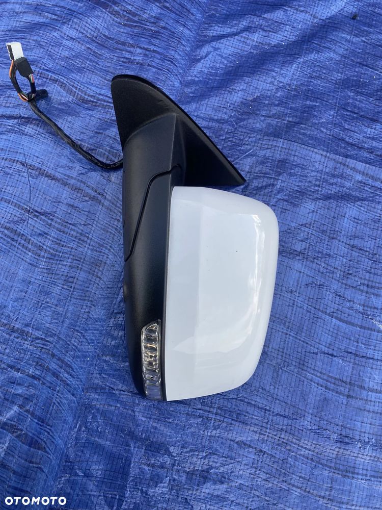 LUSTERKO LEWE LEWY PRZÓD BIAŁE GW7 PW7 EUROPA JEEP GRAND CHEROKEE WK 2   9+9 ; 18PIN - 1