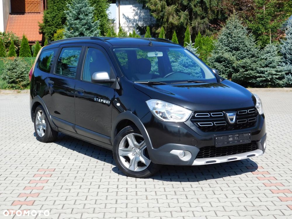 Dacia Lodgy TCe 130 GPF (7-Sitzer) Stepway - 1