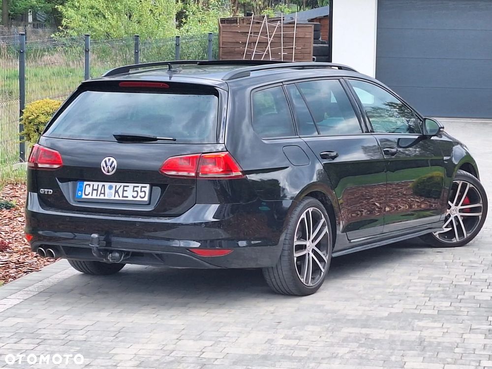Volkswagen Golf GTD 2.0 TDI SCR DSG - 5