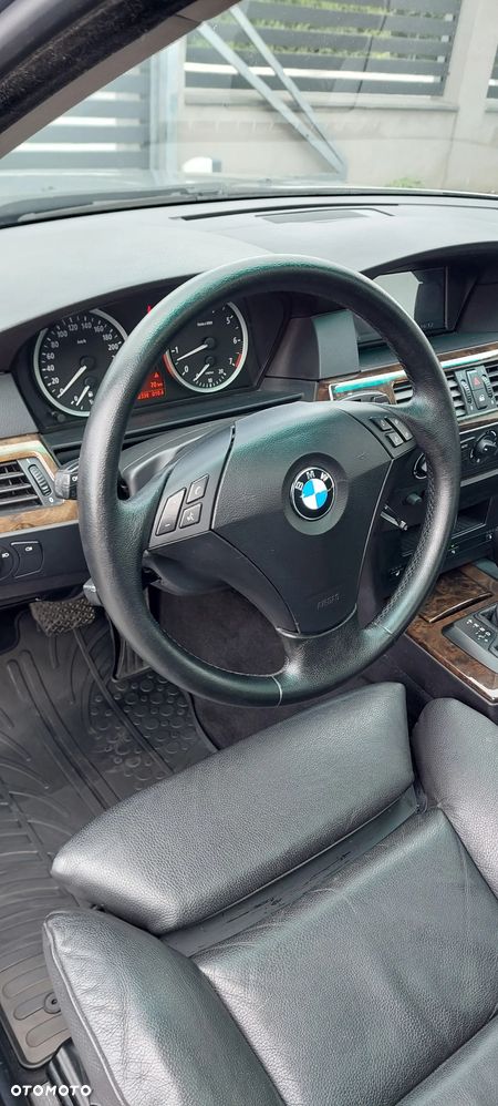 BMW Seria 5 - 30