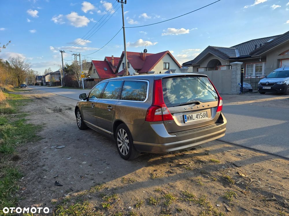 Volvo V70 D3 Geartronic Momentum - 3