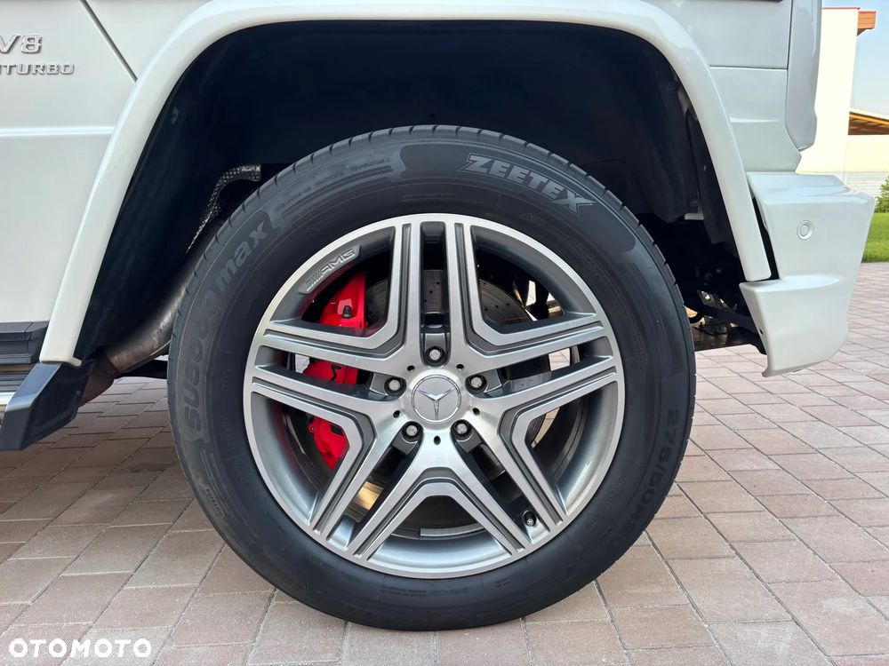 Mercedes-Benz Klasa G AMG 63 AMG SPEEDSHIFT 7G-TRONIC - 12